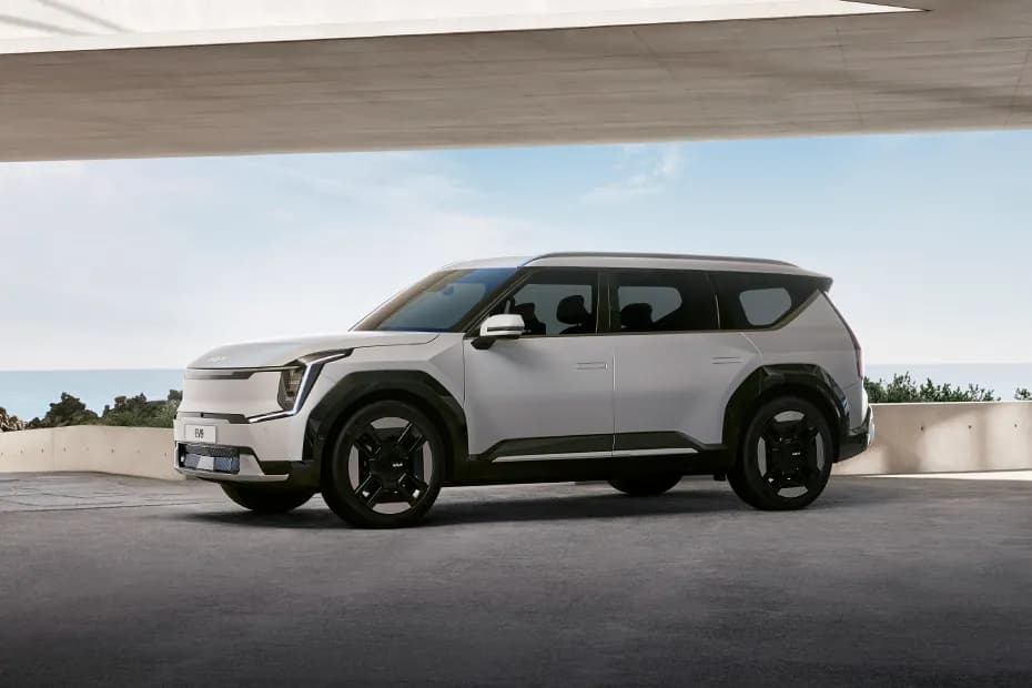 Motomall Kia EV9: The Crown Jewel of India's Electric SUV Market
