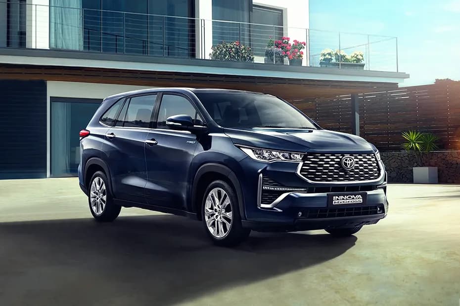 Motomall Toyota Innova Hycross ZX and ZX(O) Hybrid Bookings Reopened: What This Means for Buyers