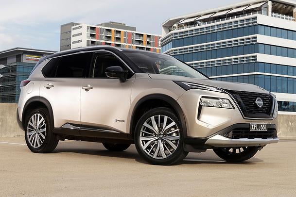 Motomall Comprehensive Nissan X-Trail Review: Exploring Features, Performance, and Design